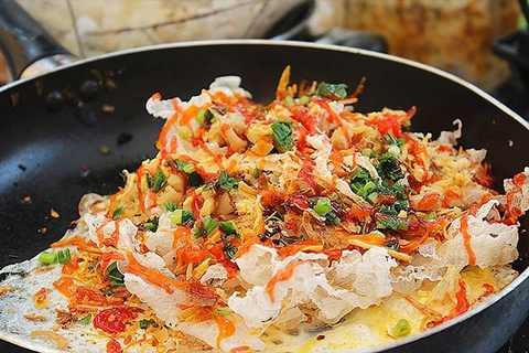 Bánh tráng chiên trộn